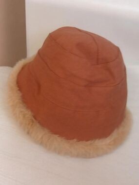 Rust Brown Bucket Hat with Faux Fur Trim